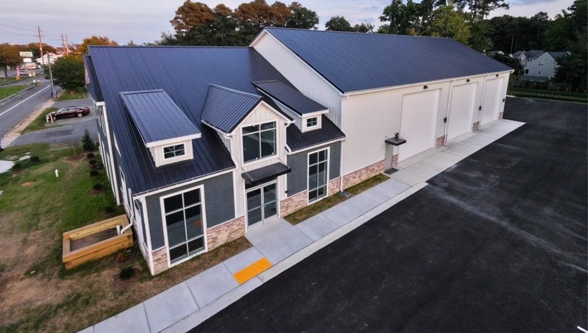 Commercial pole building construction Delaware Maryland - warehouse industrial building contractors by Titan Buildings