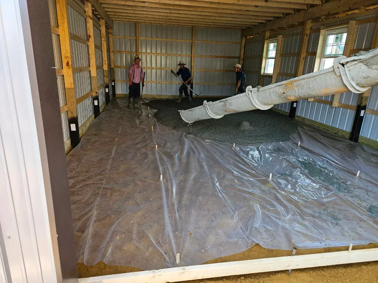24x24 pole barn garage interior framing